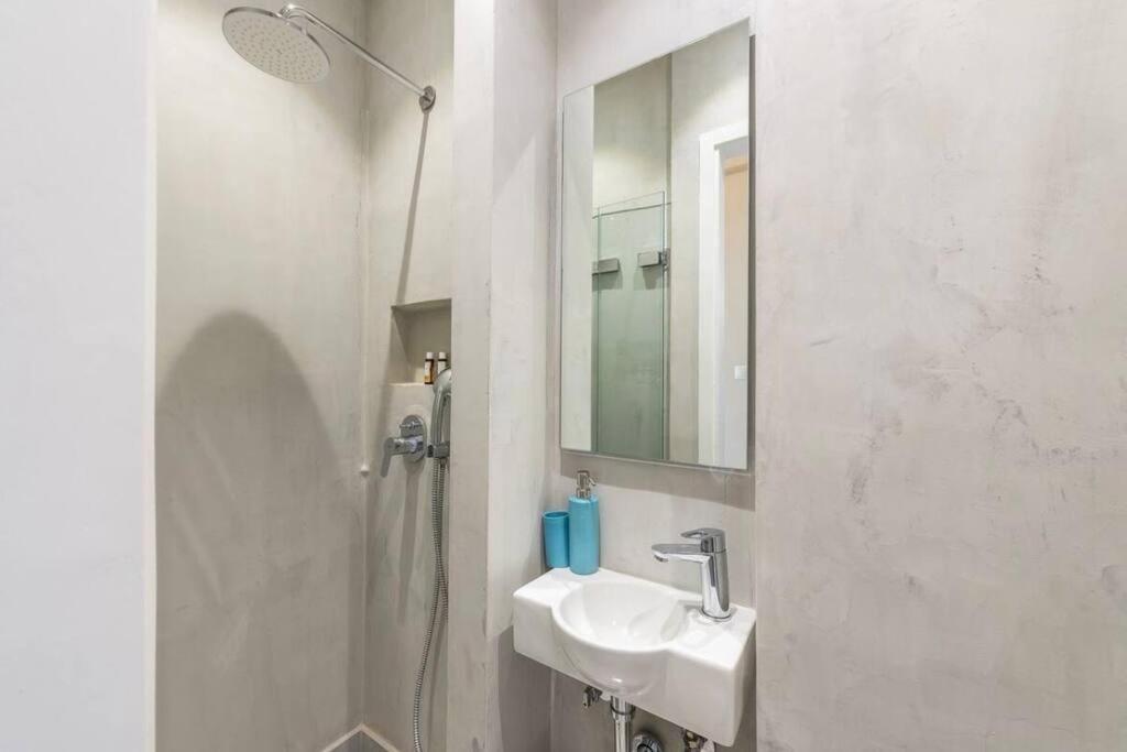 Syntagma H&B Apartment Athens Exterior photo